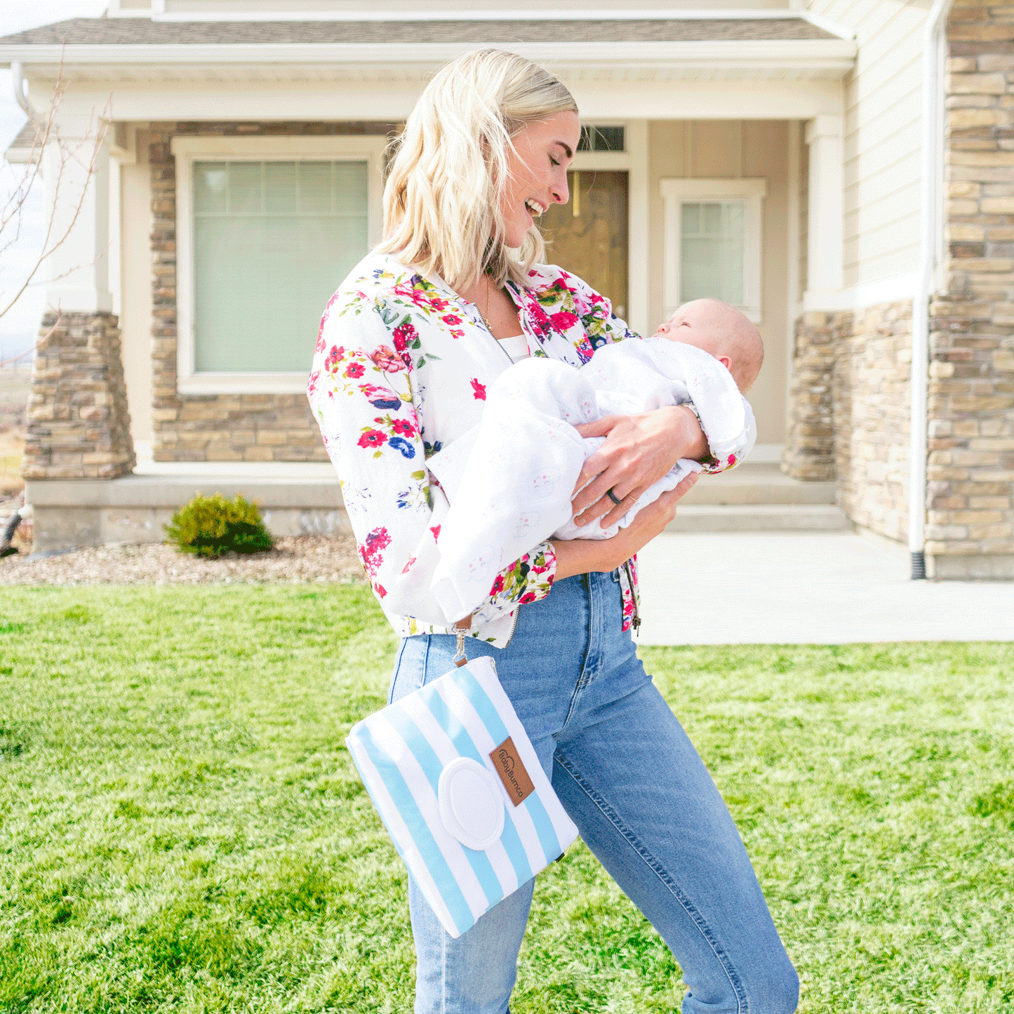 Bumco Diaper Clutch (Blue Stripe)